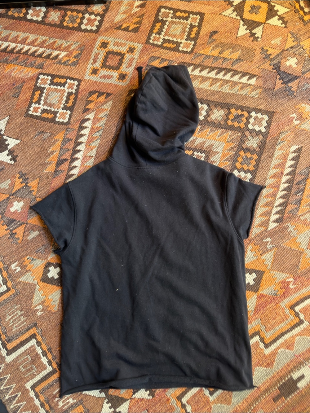 No Boundaries Black Short-Sleeve Pullover Hoodie - Picture 3 of 3